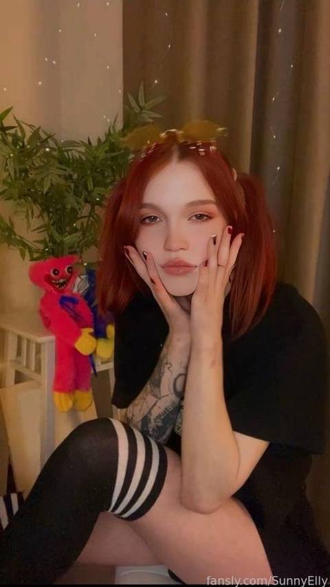 fansly SunnyElly profile photo. SunnyElly 13