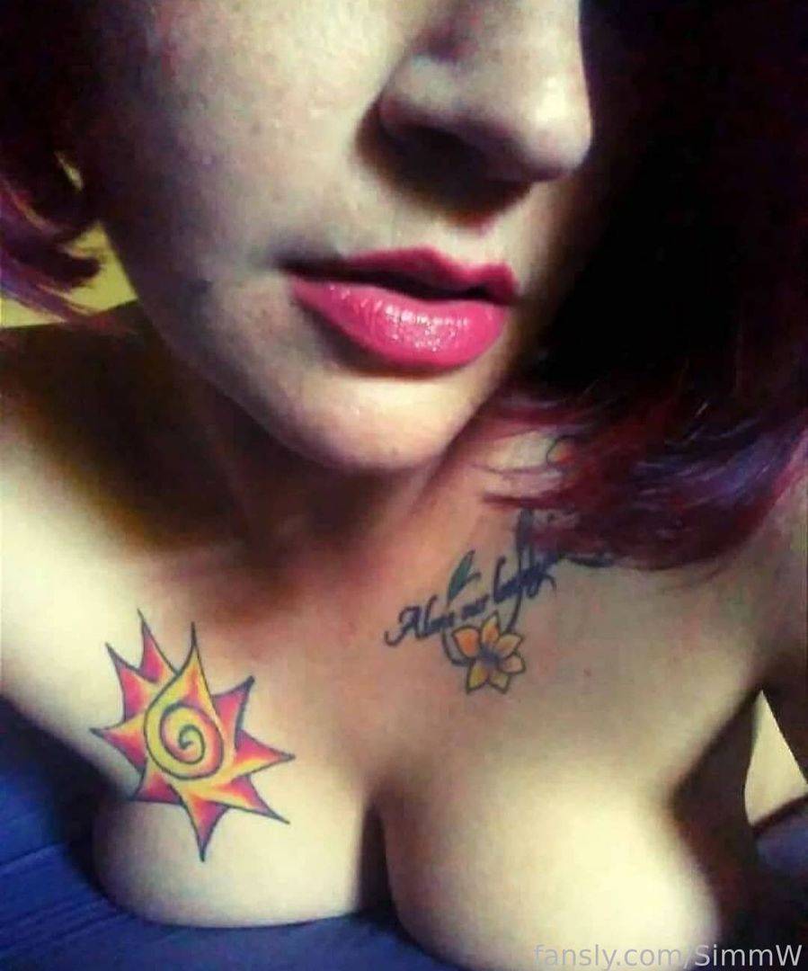 fansly SimmW profile photo. SimmW 3