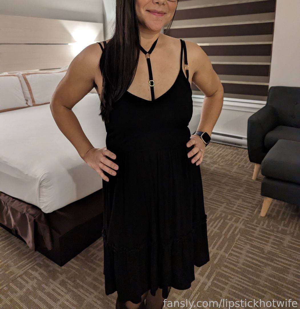 fansly lipstickhotwife profile photo. lipstickhotwife 24