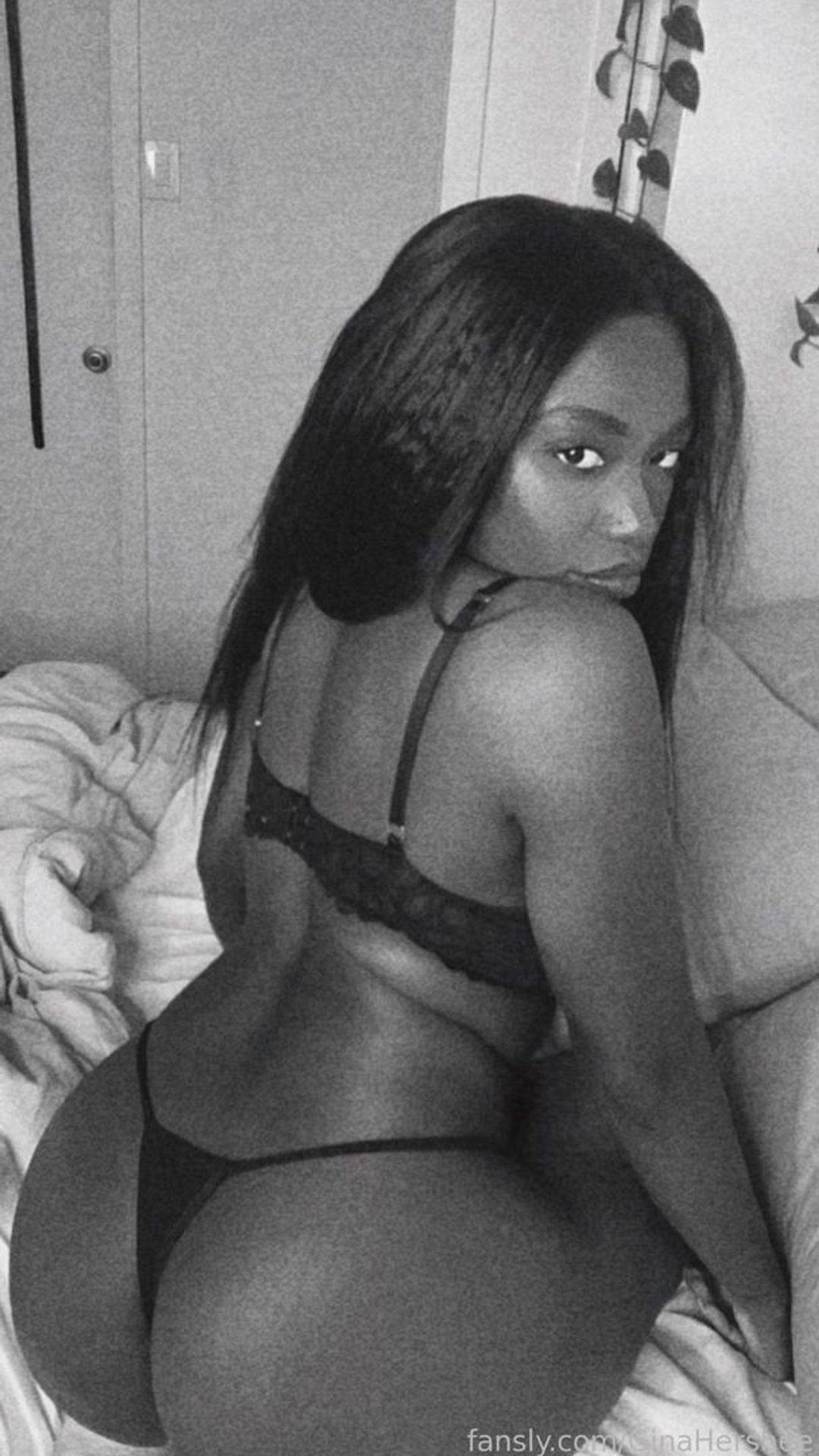 fansly GinaHershee profile photo. GinaHershee 34