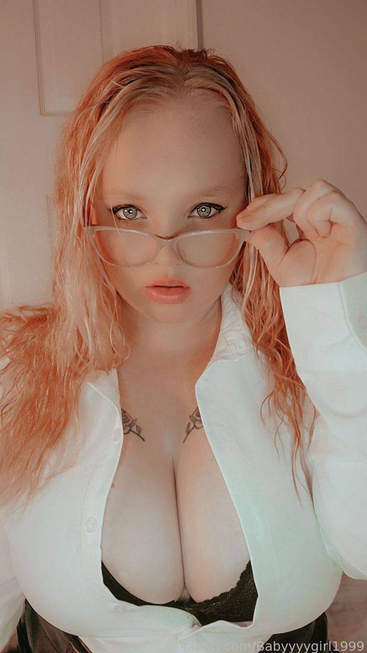 fansly Babyyyygirl1999 profile photo. Babyyyygirl1999 31