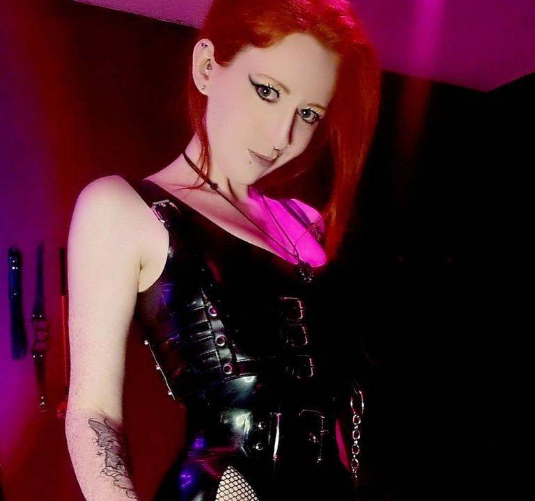 fansly Kimberly Crimson profile photo. Kimberly Crimson 3