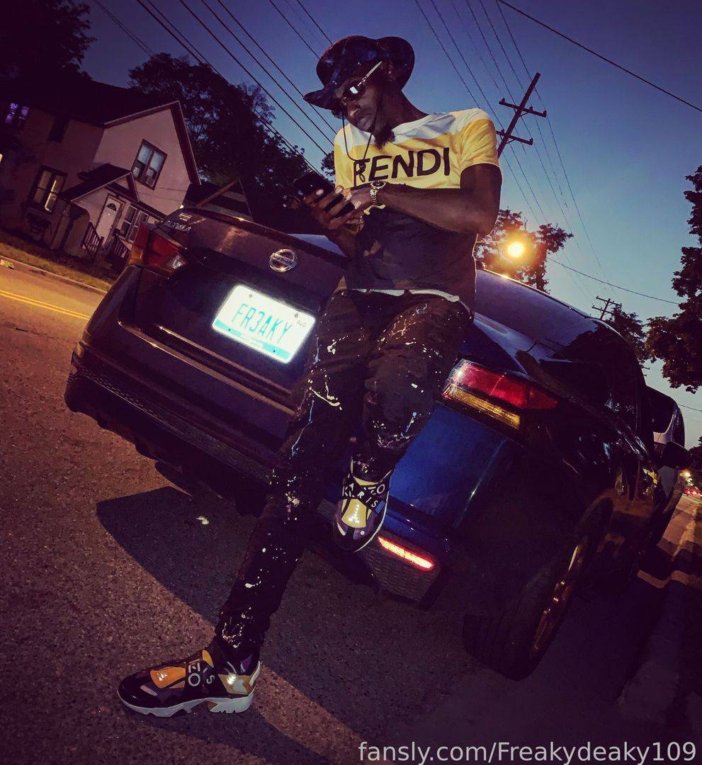 fansly Freaky Hendrxxx profile photo. Freaky Hendrxxx 13