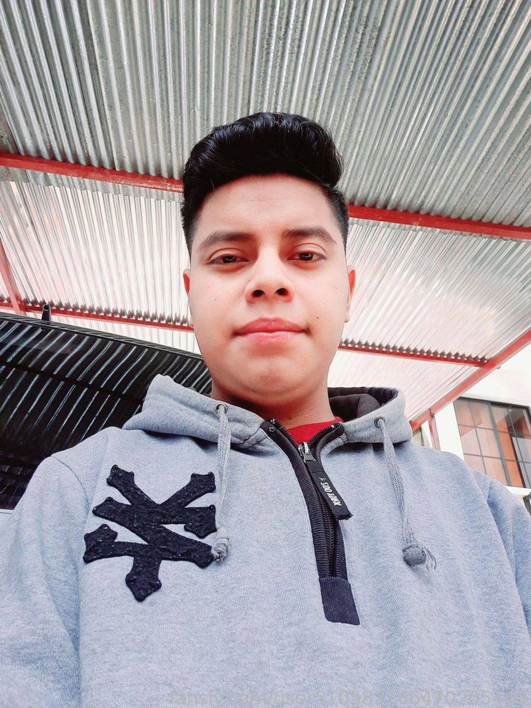 fansly Uriel profile photo. Uriel 17