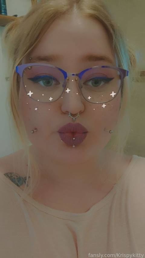 fansly Krispykitty  profile photo. Krispykitty  13