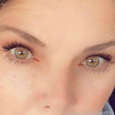 fansly GoddessGee profile photo. GoddessGee 28