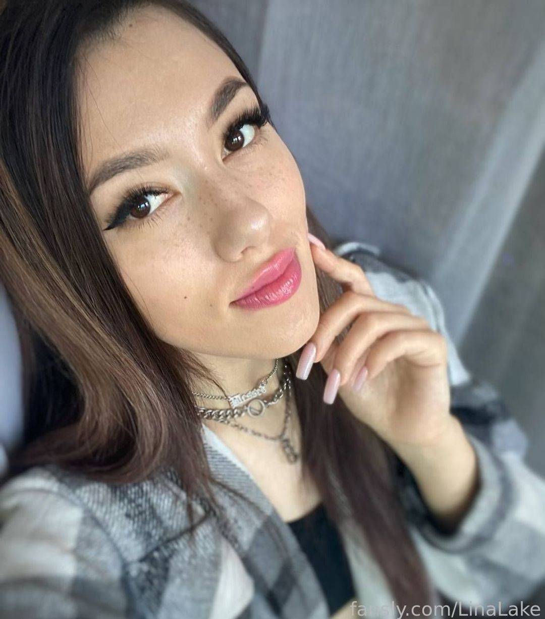 fansly 🔮Lina  profile photo. 🔮Lina  36