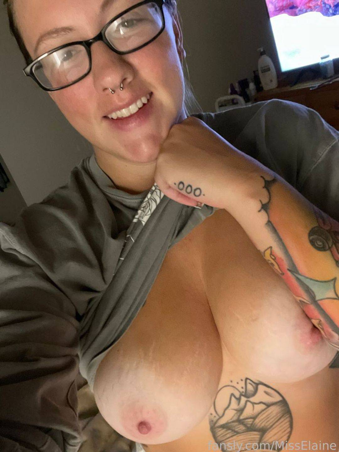 fansly MissElaine profile photo. MissElaine 23