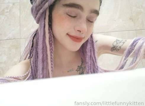 fansly littlefunnykitten profile photo. littlefunnykitten 31