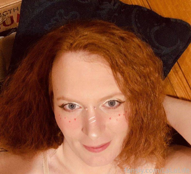 fansly LalaLife profile photo. LalaLife 8