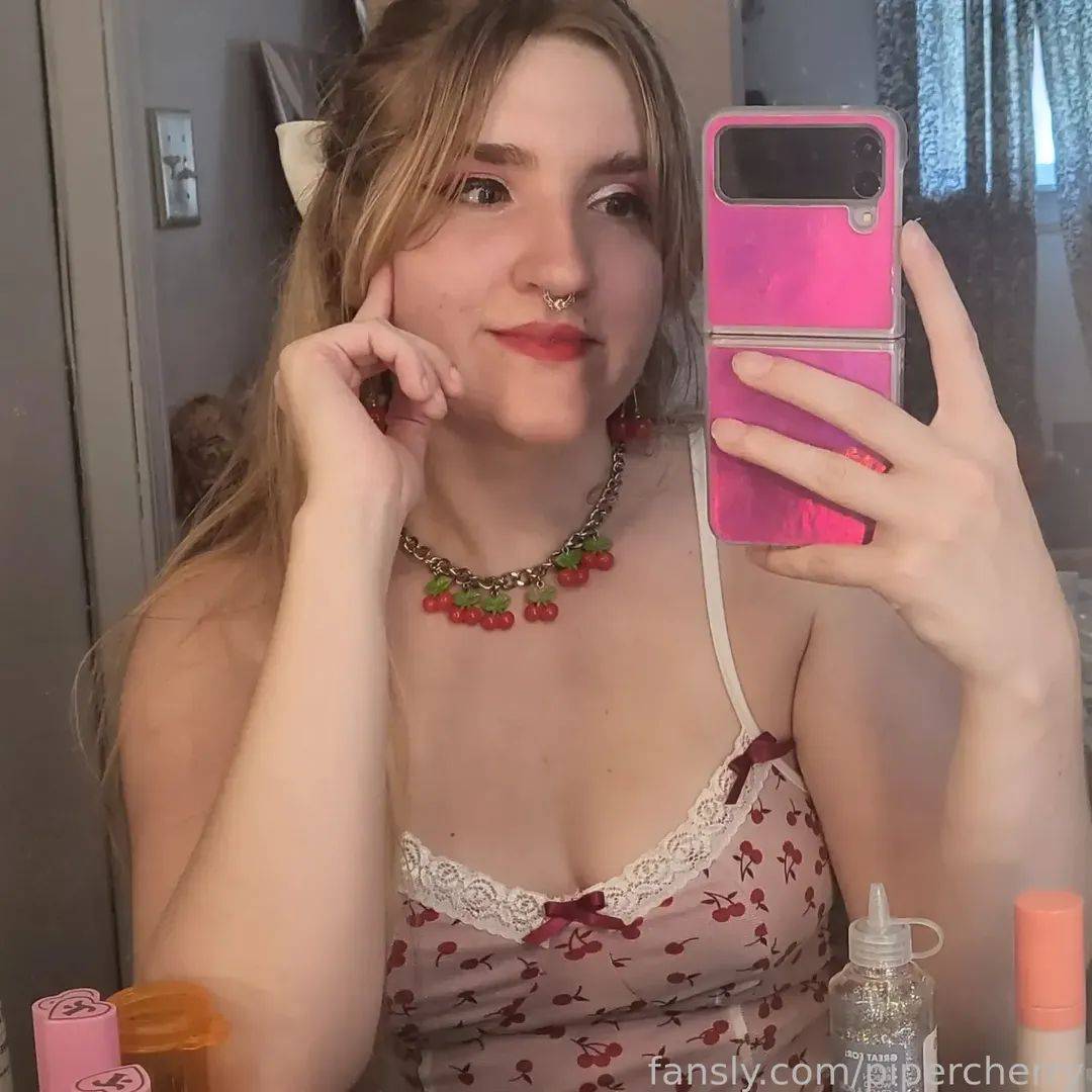 fansly pipercherry profile photo. pipercherry 33