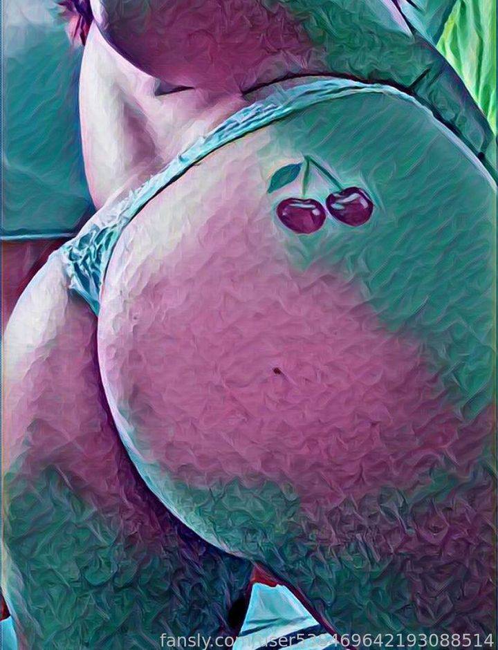 fansly Cherry🍒 profile photo. Cherry🍒 6