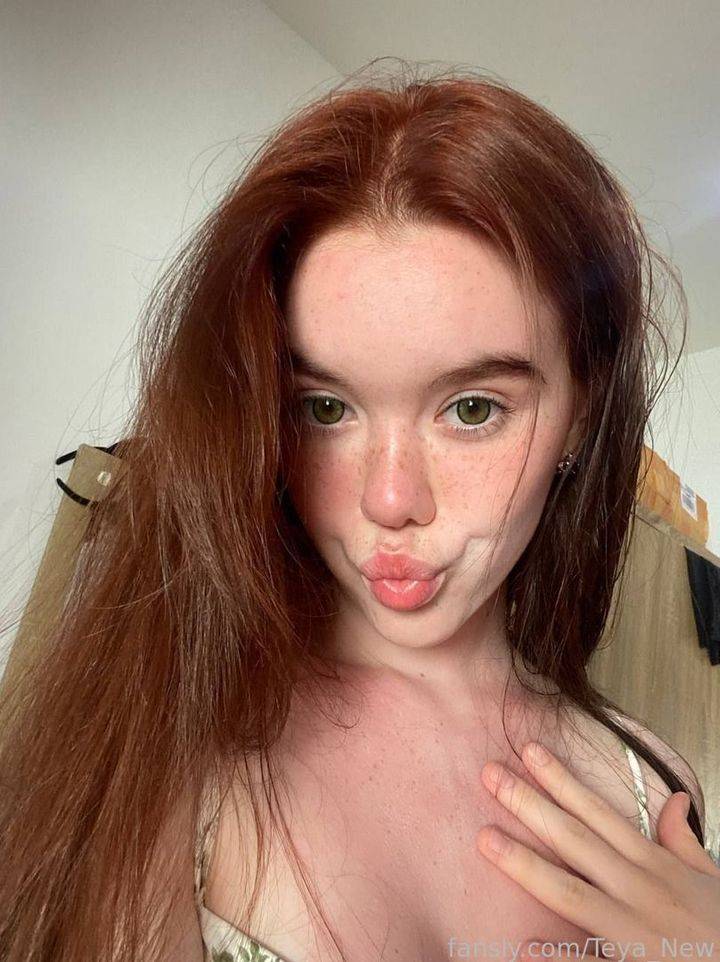 fansly Teya profile photo. Teya 3