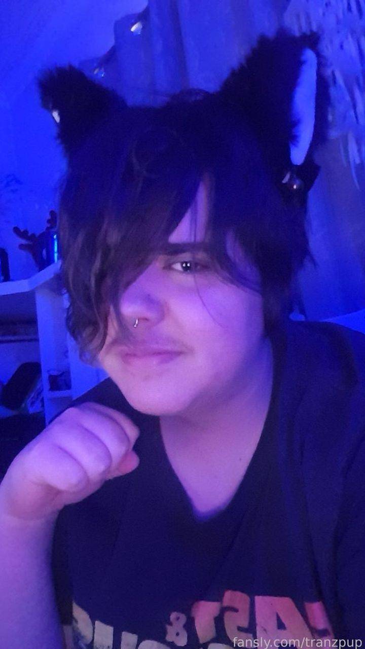 fansly Miles profile photo. Miles 2