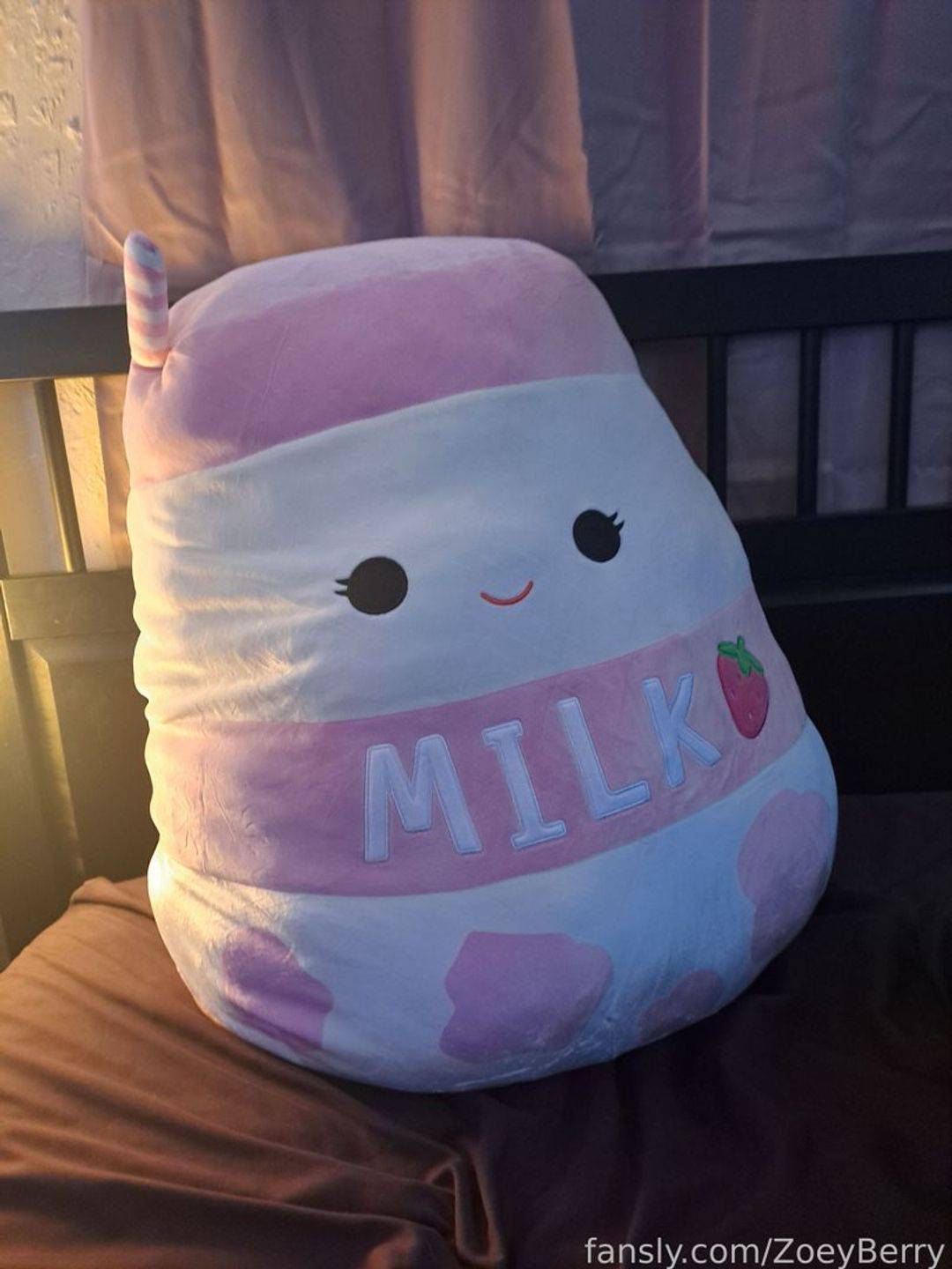 fansly ZoeyBerry profile photo. ZoeyBerry 24