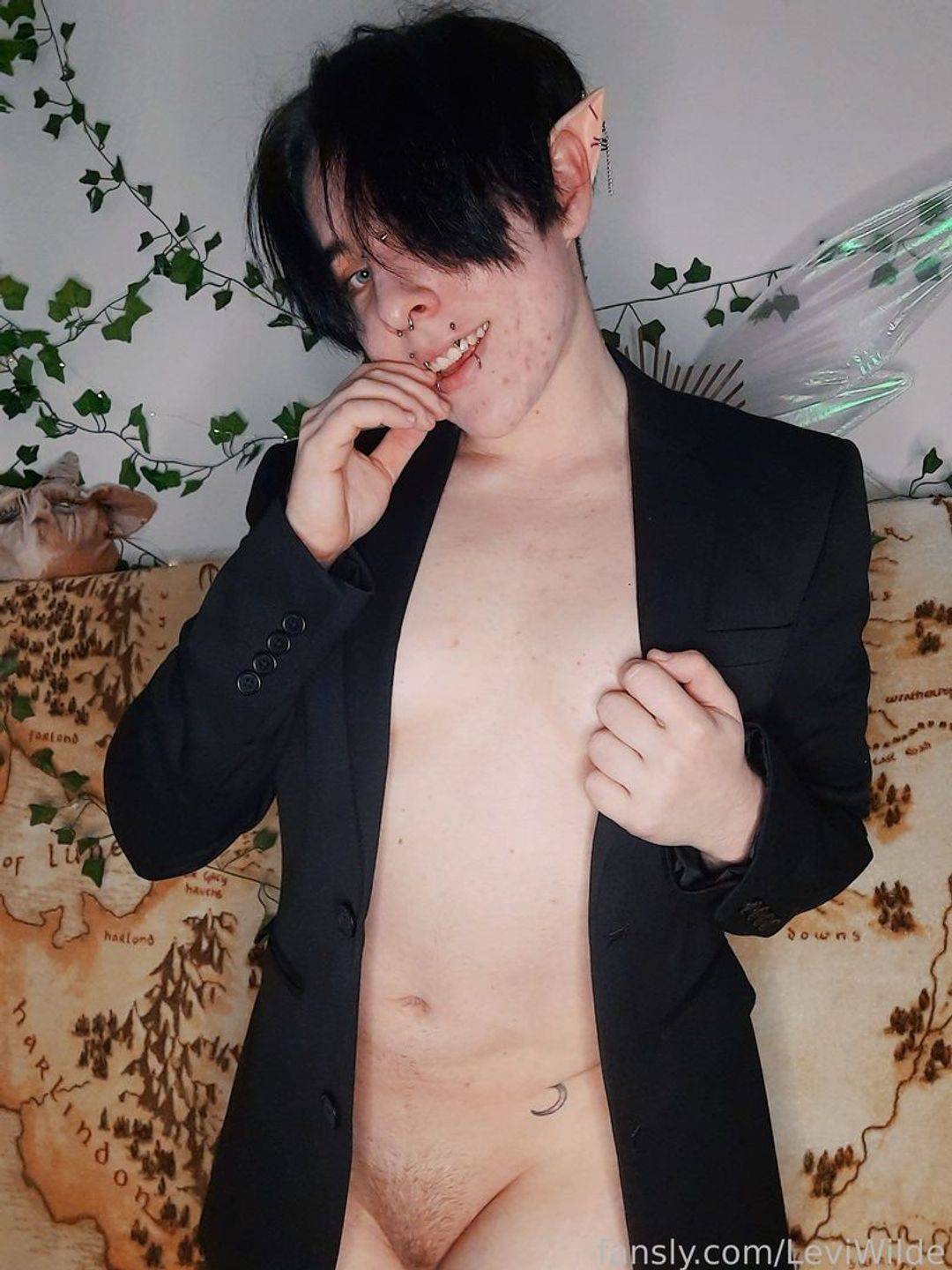 fansly LeviWilde profile photo. LeviWilde 34