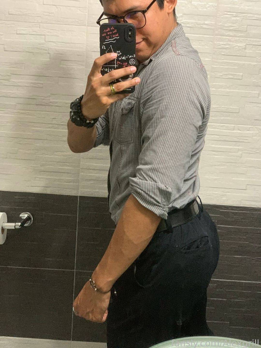 fansly Alexgrill profile photo. Alexgrill 3