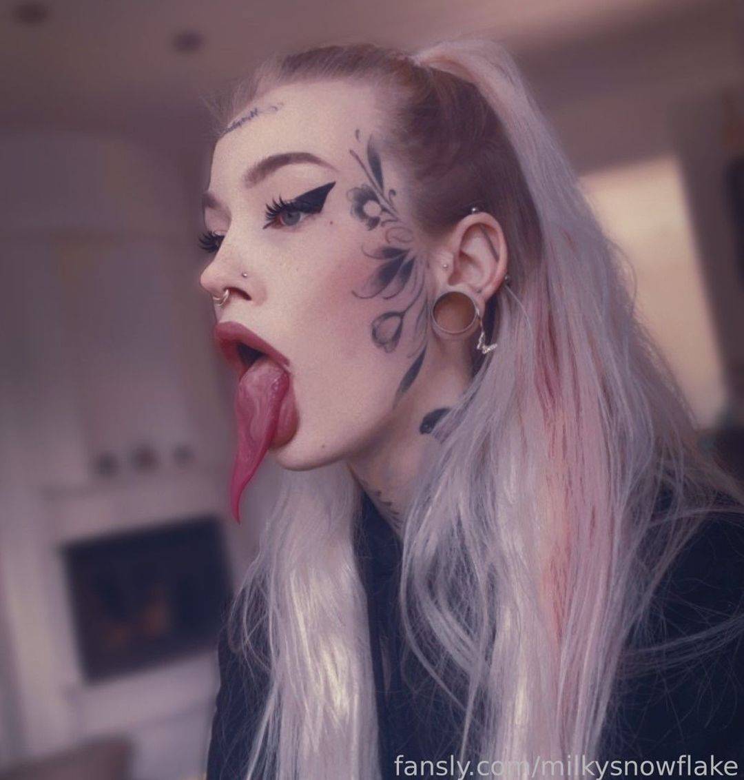 fansly 🥛❄️𝗧𝗼𝗽 𝟯.𝟰% profile photo. 🥛❄️𝗧𝗼𝗽 𝟯.𝟰% 31