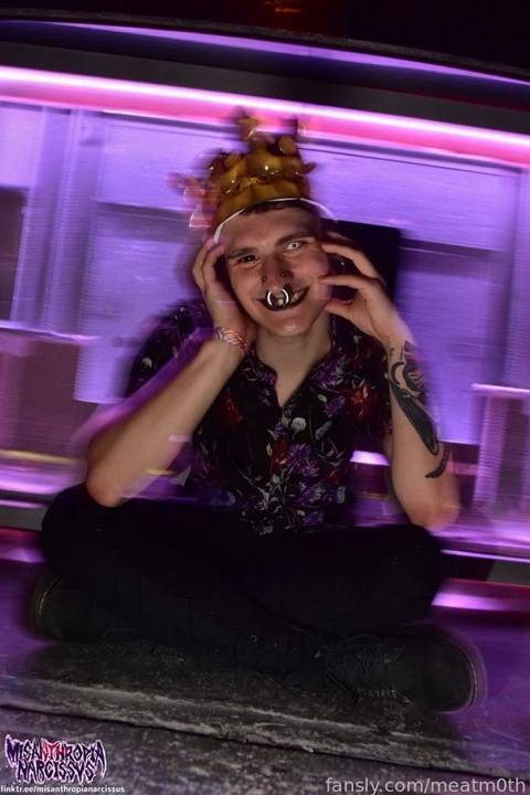 fansly meatm0th profile photo. meatm0th 36