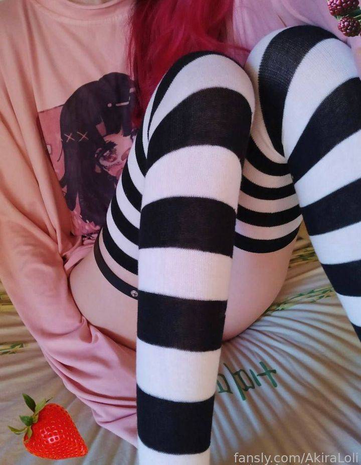 fansly AkiraLoli profile photo. AkiraLoli 11