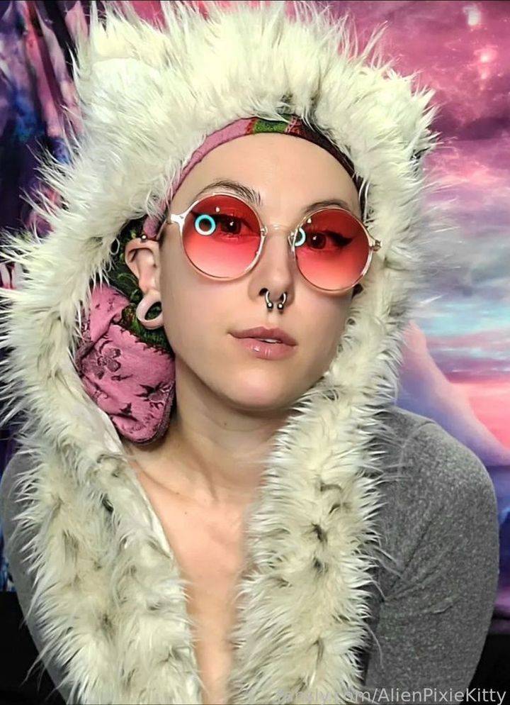fansly AlienPixieKitty profile photo. AlienPixieKitty 2