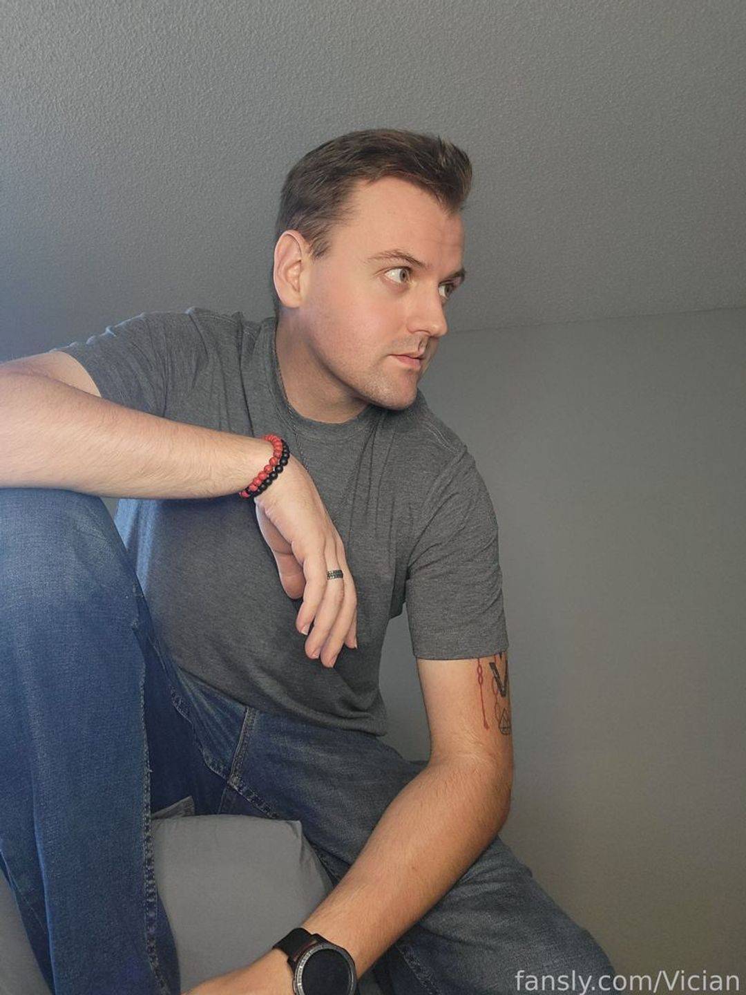 fansly Vician profile photo. Vician 29