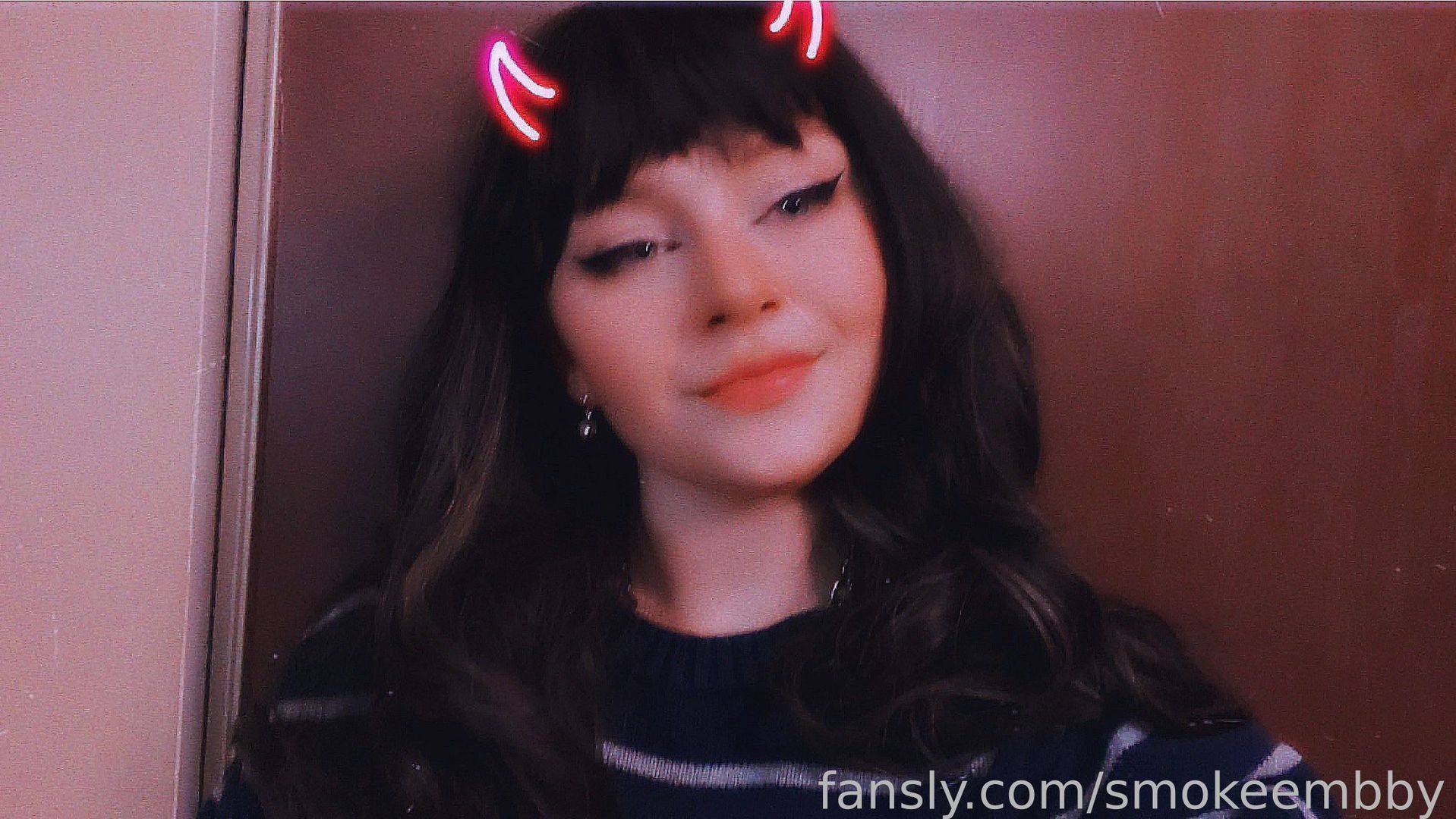 fansly emilee ♥︎ profile photo. emilee ♥︎ 35