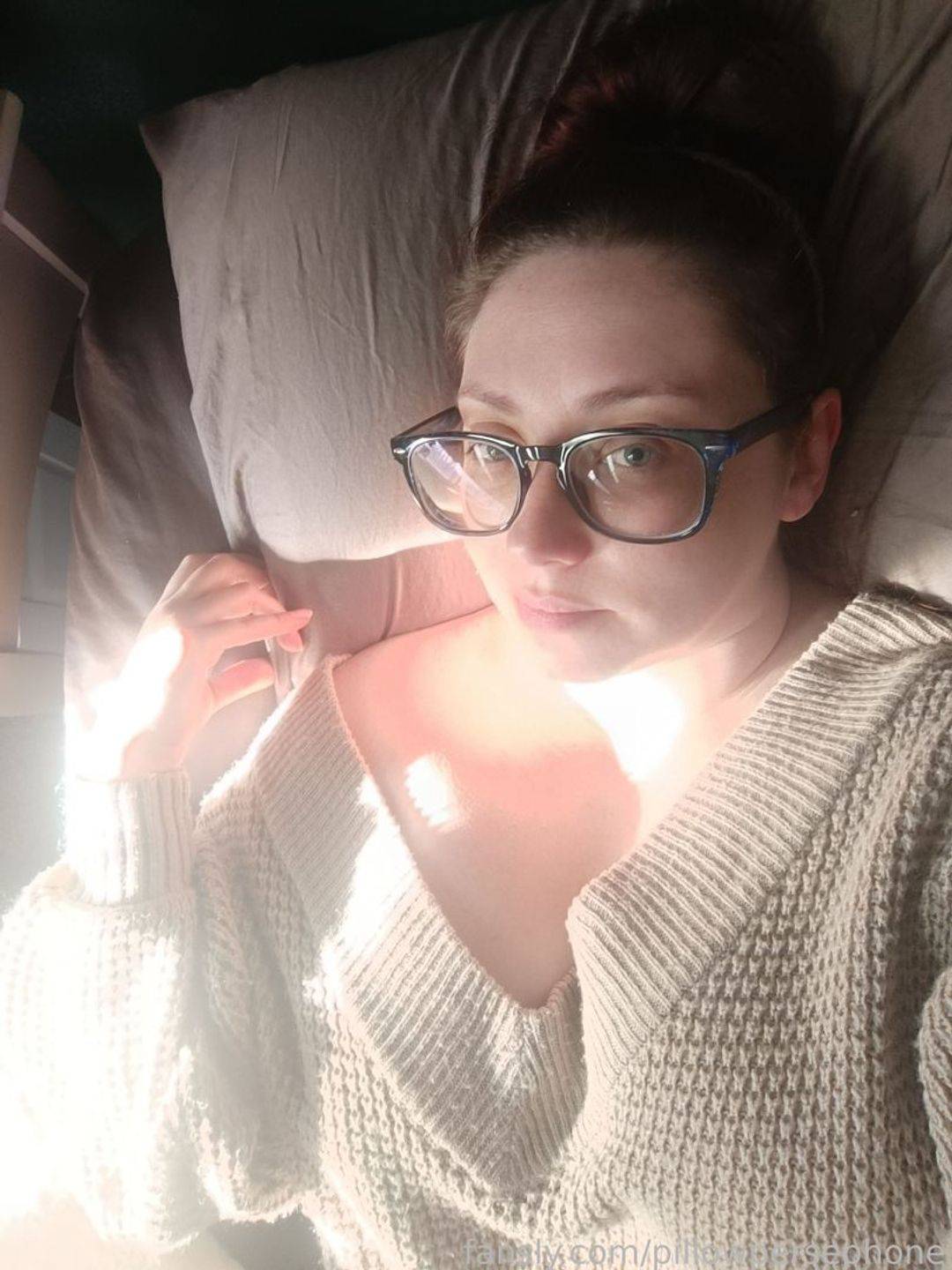 fansly pillowpersephone profile photo. pillowpersephone 37