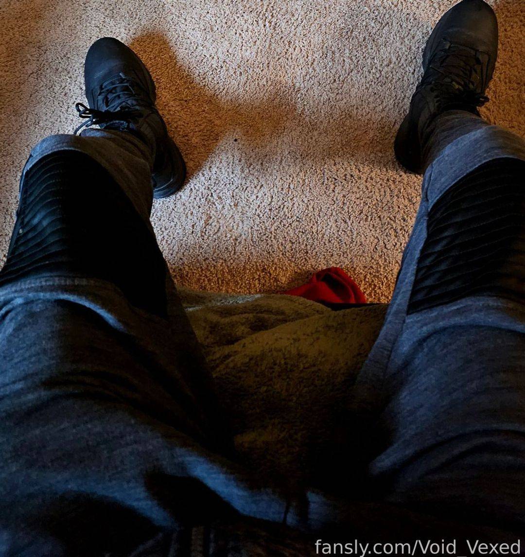 fansly VoidDemon profile photo. VoidDemon 19