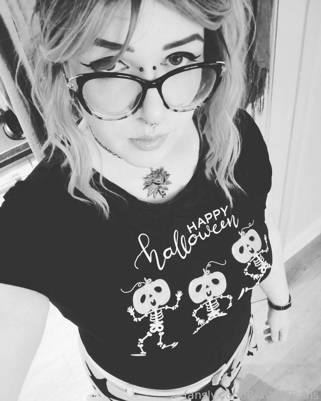 fansly Mysteridis  profile photo. Mysteridis  17