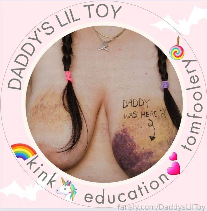 fansly DaddysLilToy profile photo. DaddysLilToy 27