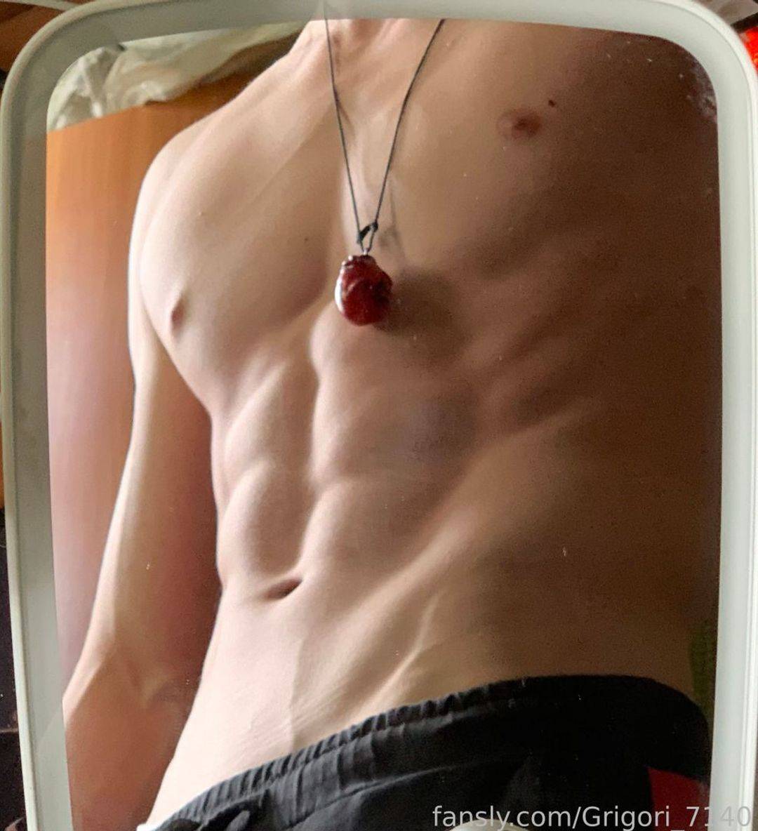 fansly GriShka  profile photo. GriShka  2