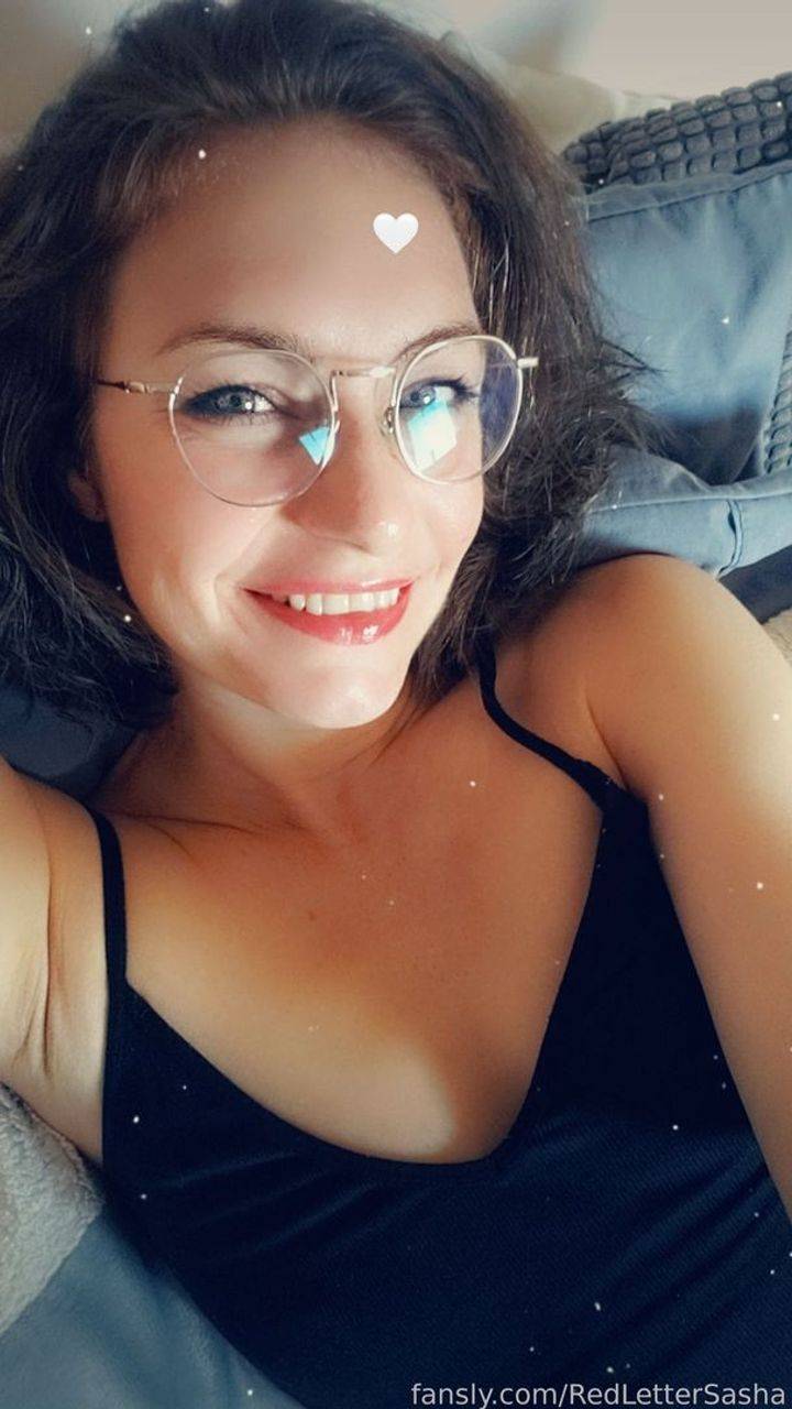 fansly RedLetterSasha profile photo. RedLetterSasha 26
