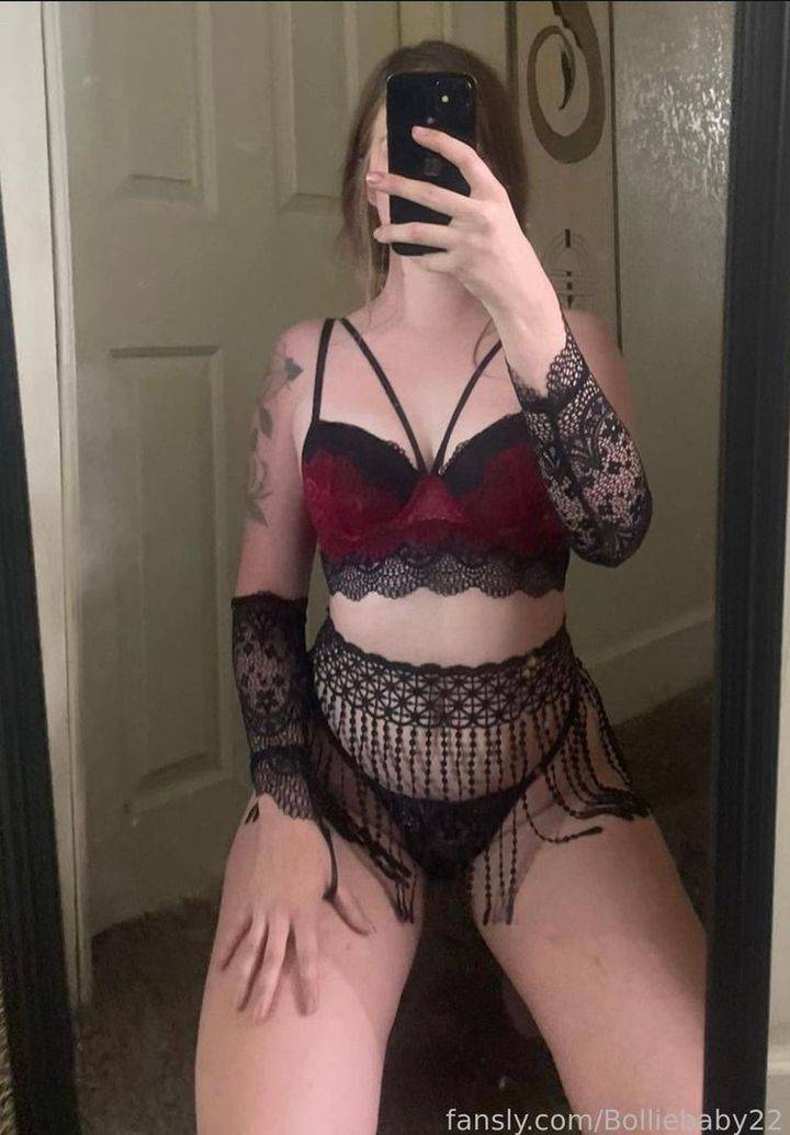 fansly Mistress Bollié profile photo. Mistress Bollié 11