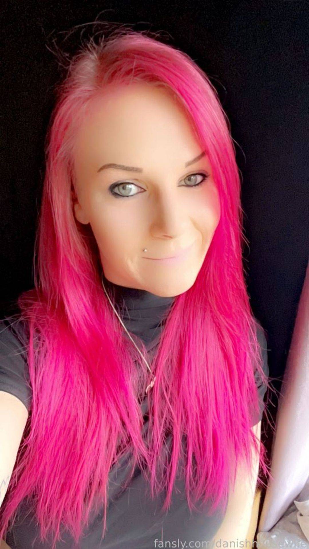 fansly danishhousewife profile photo. danishhousewife 13