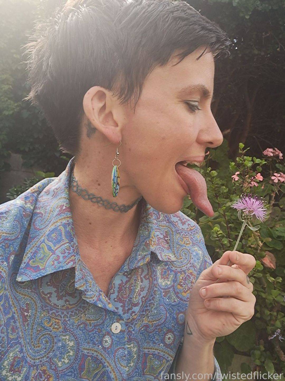 fansly twistedflicker profile photo. twistedflicker 1