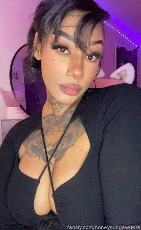 fansly honeysungawdess profile photo. honeysungawdess 21