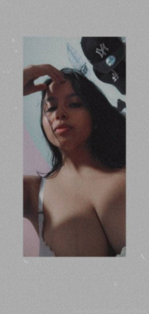 fansly princess_andrea_ profile photo. princess_andrea_ 1