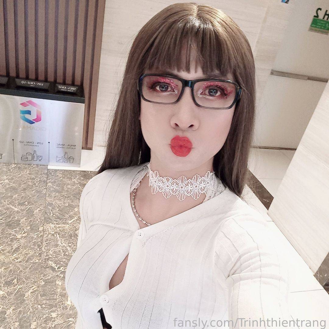 fansly Trịnh Thiên Trang profile photo. Trịnh Thiên Trang 23