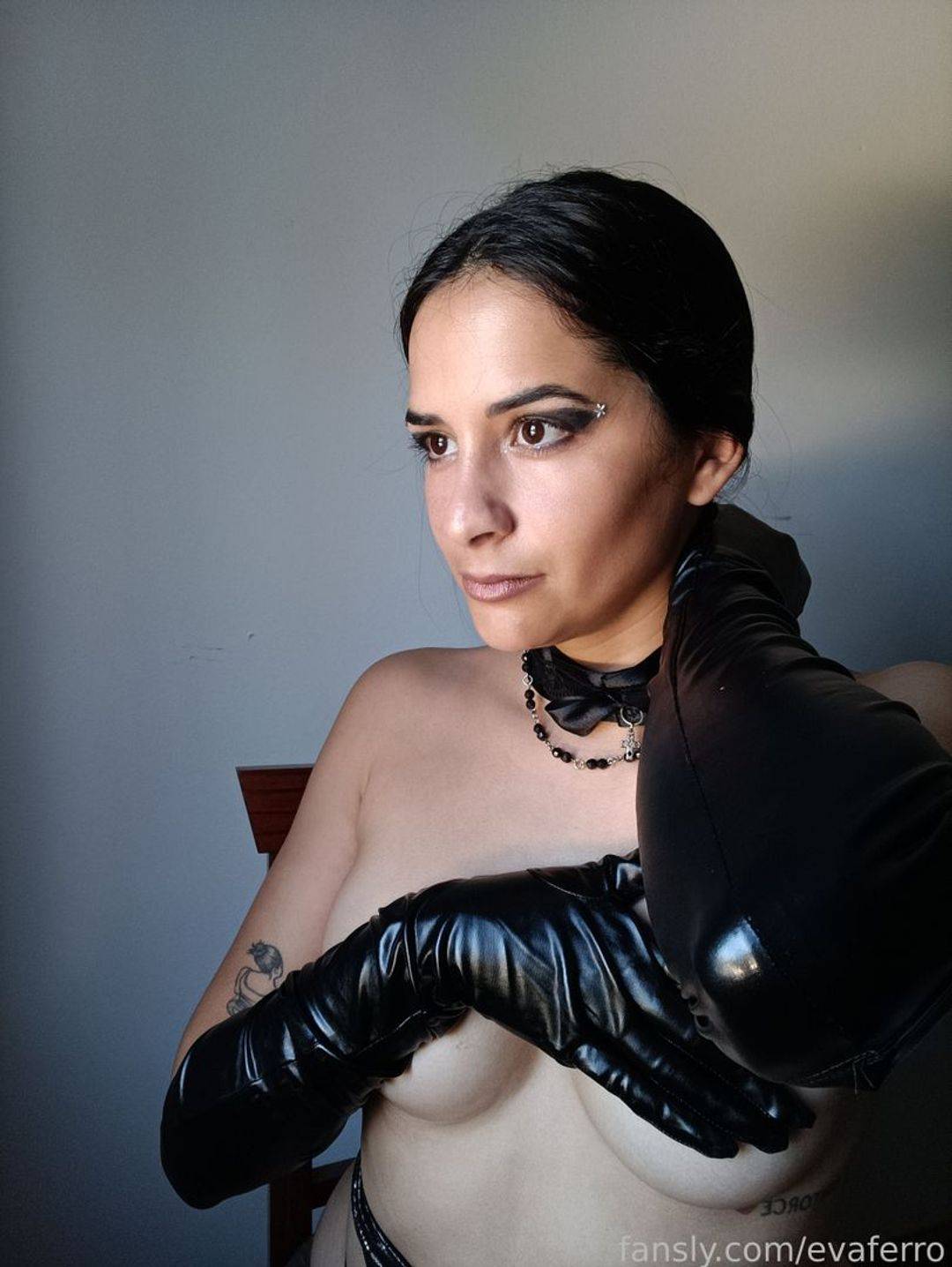 fansly evaferro profile photo. evaferro 31