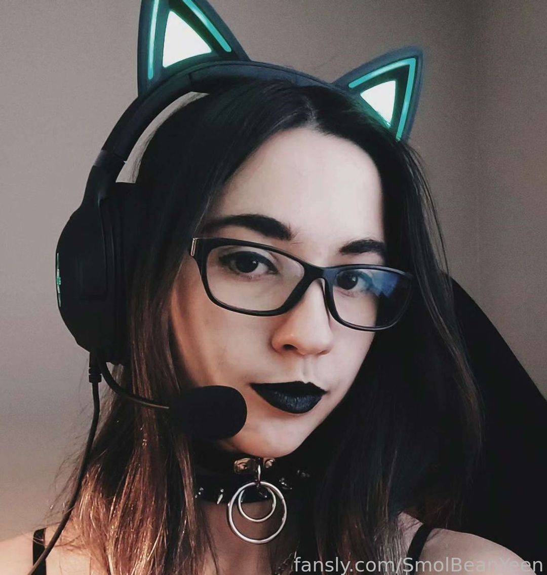 fansly Yeen profile photo. Yeen 13