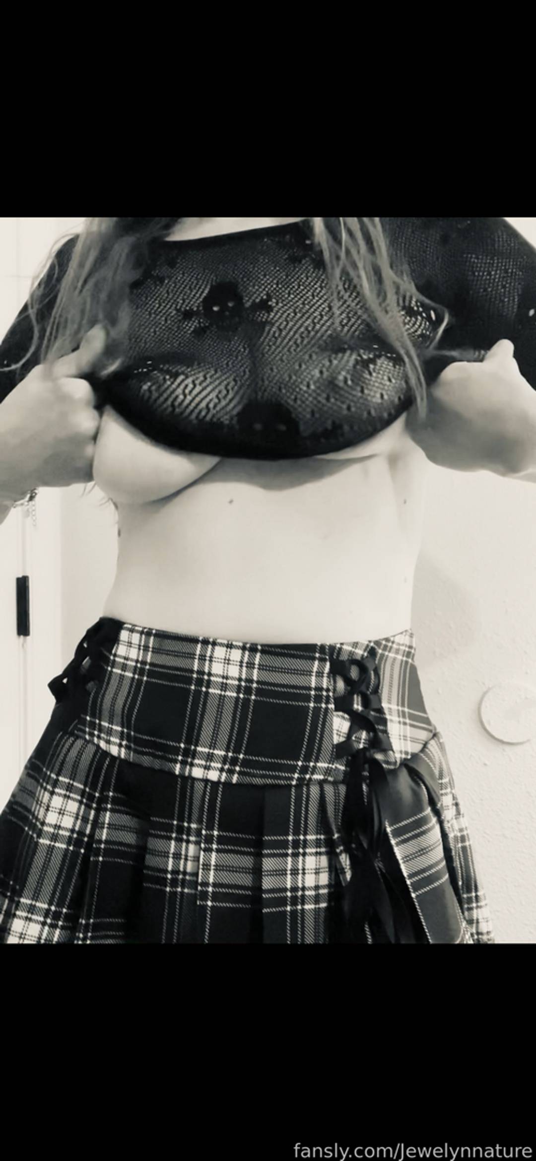 fansly Jewelynnature profile photo. Jewelynnature 35