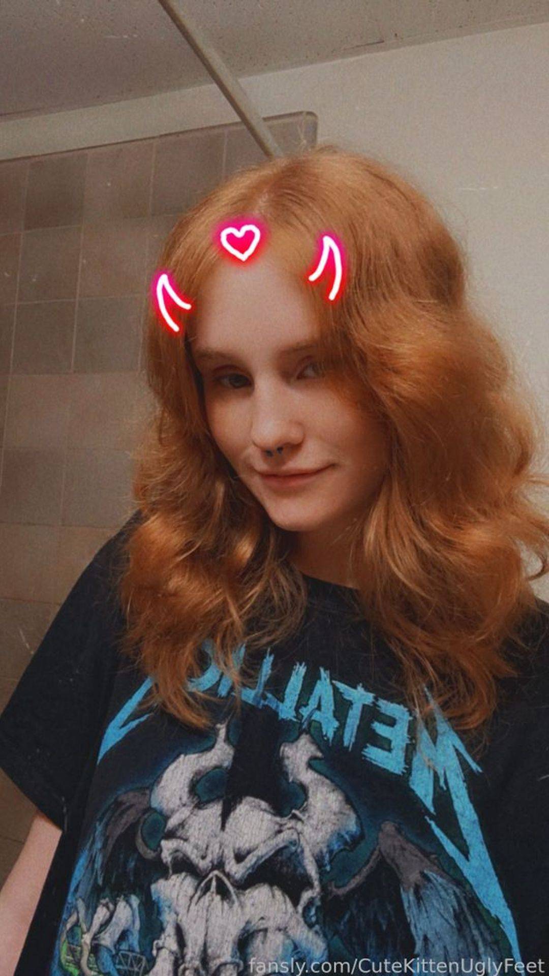 fansly CuteKittenUglyFeet profile photo. CuteKittenUglyFeet 21