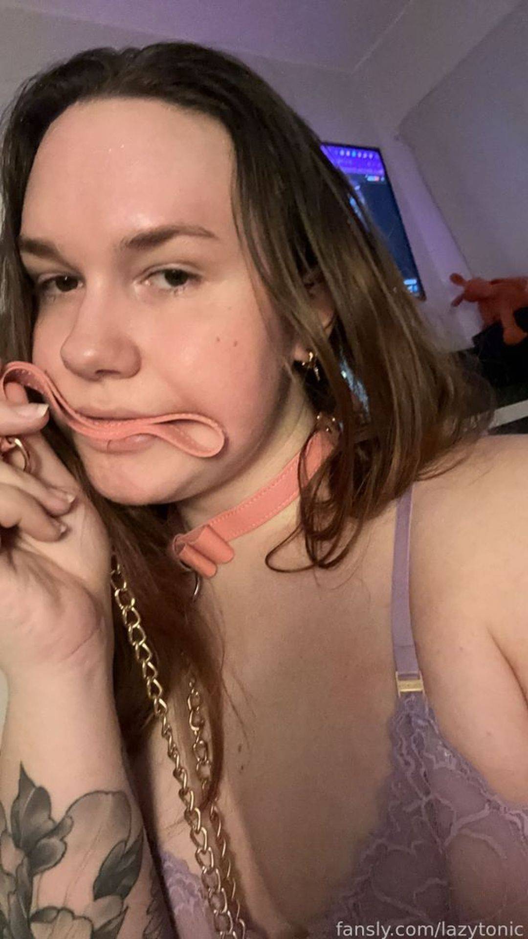 fansly Olivia profile photo. Olivia 18