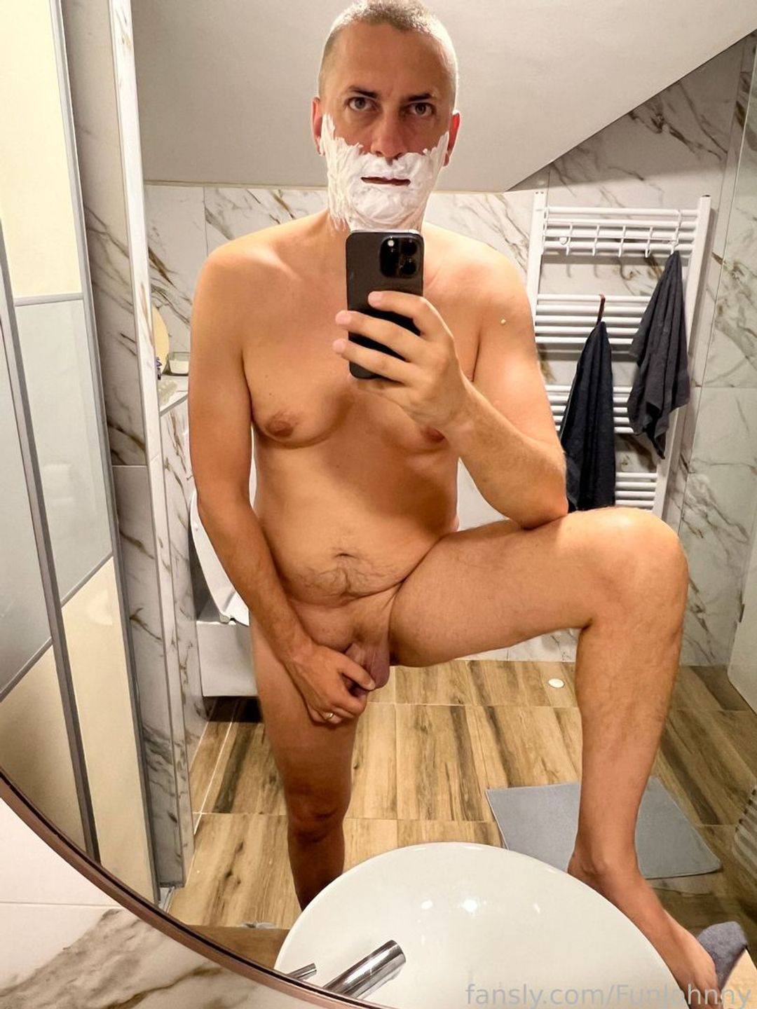 fansly FunJohnny profile photo. FunJohnny 26