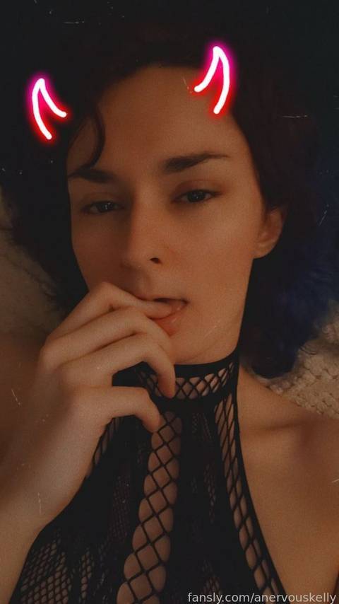 fansly anervouskelly profile photo. anervouskelly 23