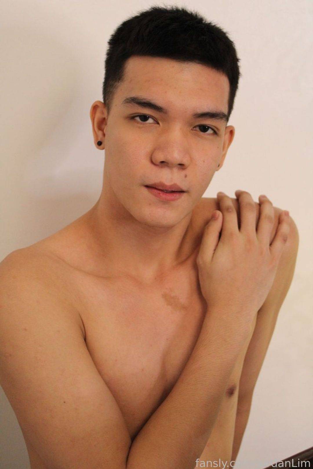 fansly JordanLim profile photo. JordanLim 28