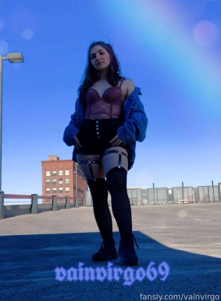 fansly vainvirgo profile photo. vainvirgo 29