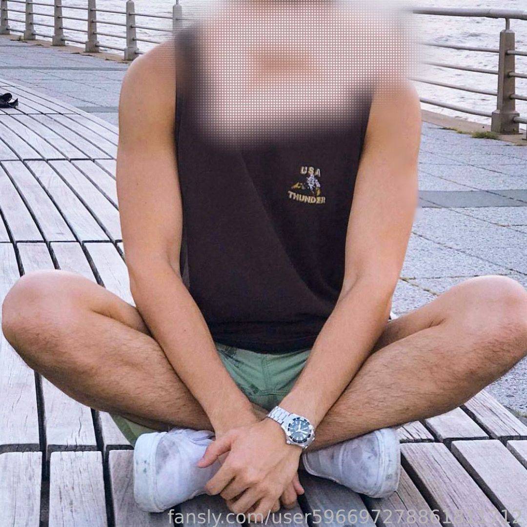 fansly KK profile photo. KK 2