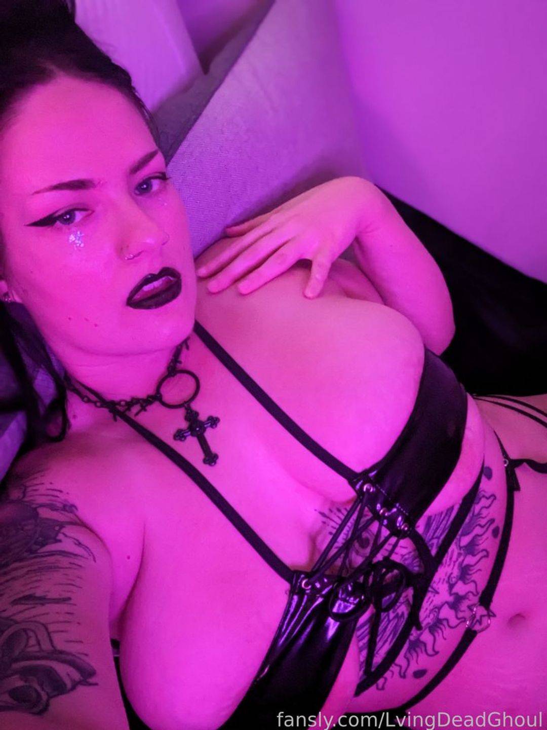 fansly LvingDeadGhoul profile photo. LvingDeadGhoul 35